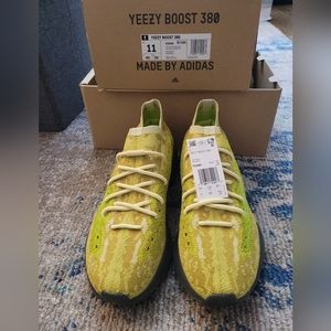 Adidas yeezy boost 380, hylte glow, size 11, NWT